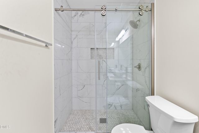 1002 Chickering Court, Apex, NC 27502