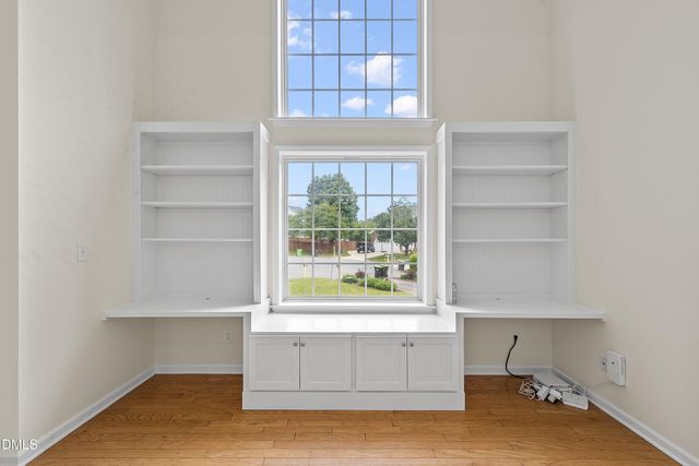 1002 Chickering Court, Apex, NC 27502