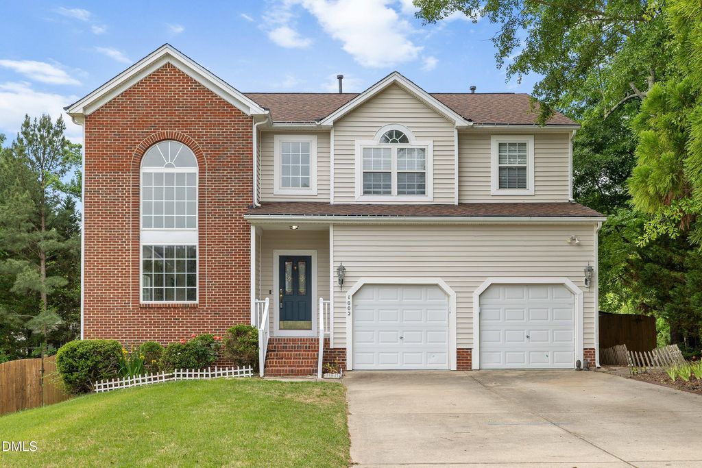 1002 Chickering Court, Apex, NC 27502