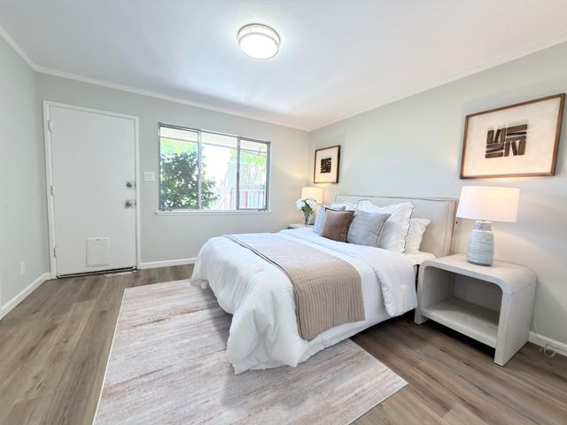1531 Marina Court B, San Mateo, CA 94403