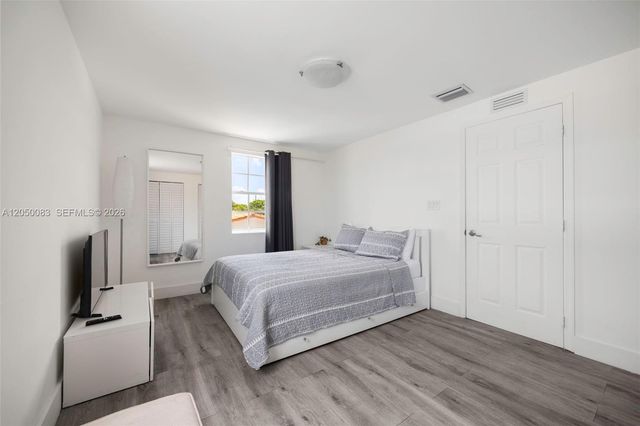 416 NW 58th Ave, Miami, FL 33126