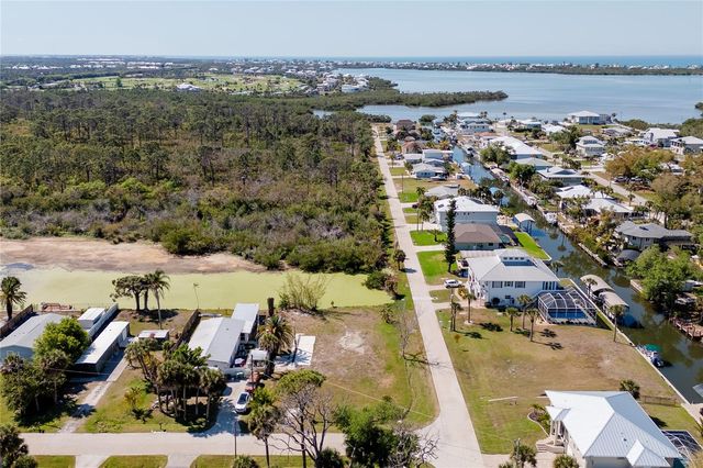 8195 PINE TREE LANE, Englewood, FL 34224