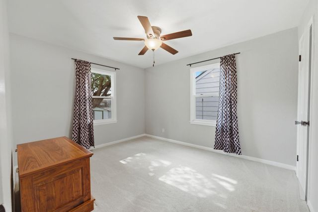 3050 N Coolidge Ave, Wichita, KS 67204
