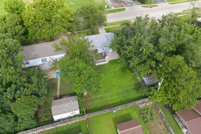 3050 N Coolidge Ave, Wichita, KS 67204