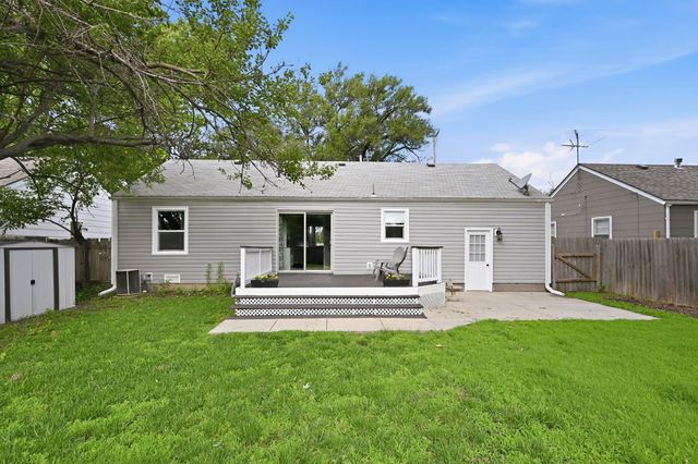 3050 N Coolidge Ave, Wichita, KS 67204