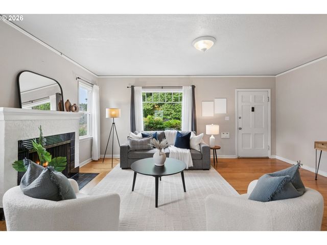6532 N KNOWLES Ave, Portland, OR 97217