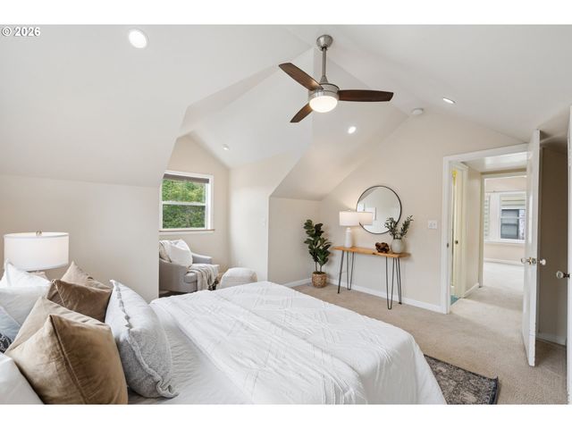 6532 N KNOWLES Ave, Portland, OR 97217