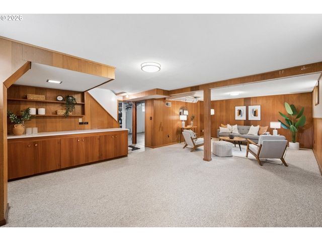 6532 N KNOWLES Ave, Portland, OR 97217