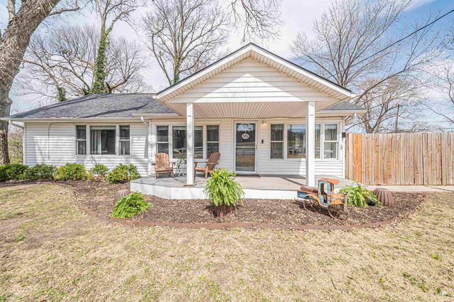 1414 Rucker, Junction City, KS 66441