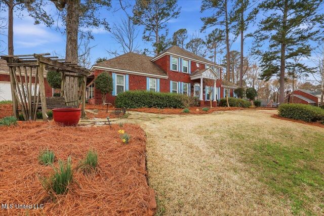 206 Oak Hollow Drive, Madison, MS 39110