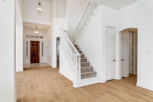 7315 Native Oak Lane, Irving, TX 75063