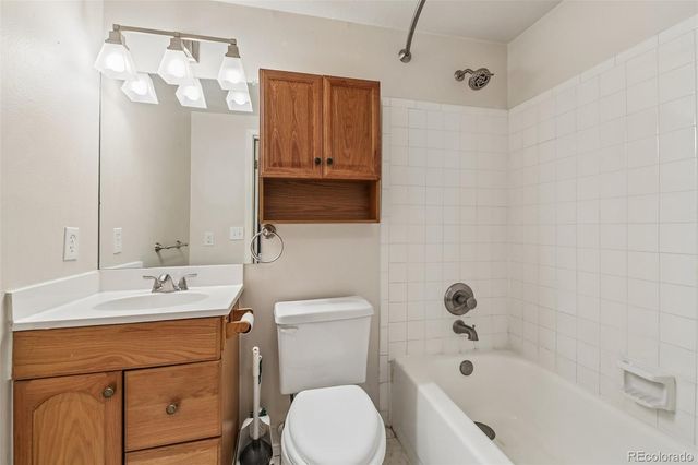 3576 S Depew Street 101, Denver, CO 80235