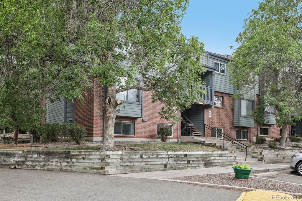 3576 S Depew Street 101, Denver, CO 80235