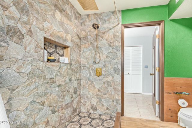 18585 N 70TH Avenue, Glendale, AZ 85308