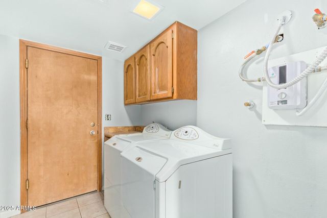 18585 N 70TH Avenue, Glendale, AZ 85308