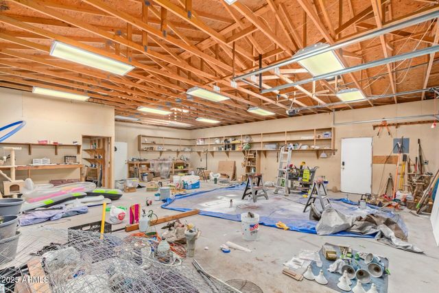 18585 N 70TH Avenue, Glendale, AZ 85308