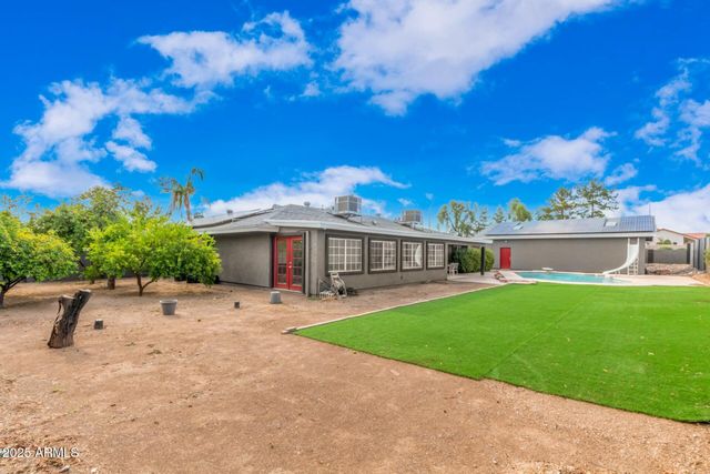 18585 N 70TH Avenue, Glendale, AZ 85308