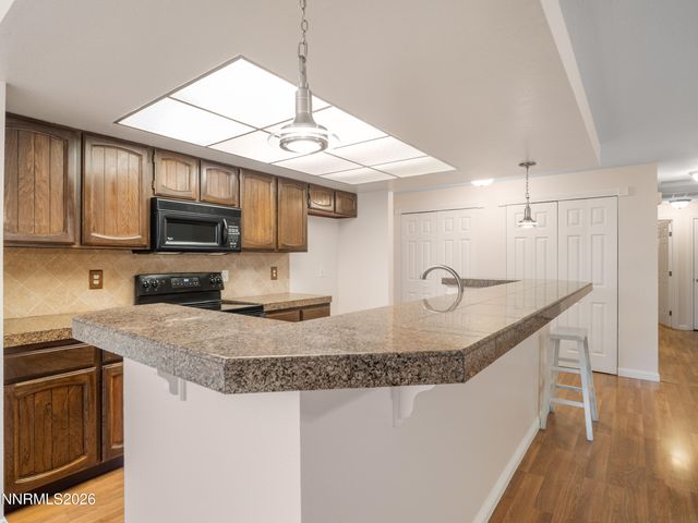 12745 Thomas Creek Road, Reno, NV 89511