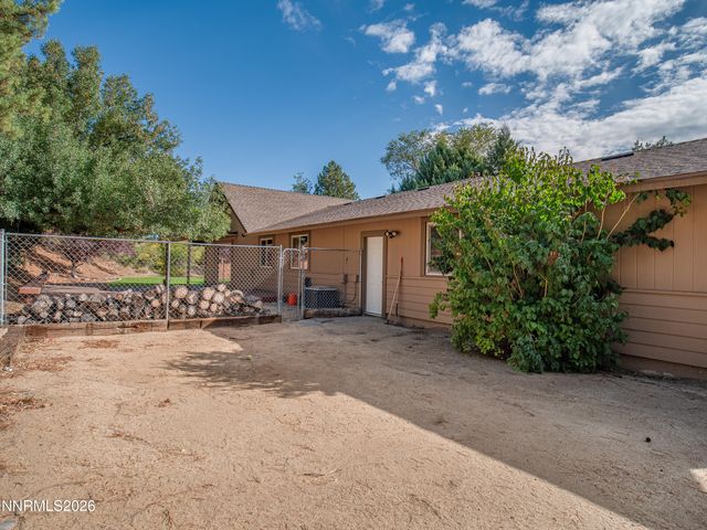 12745 Thomas Creek Road, Reno, NV 89511