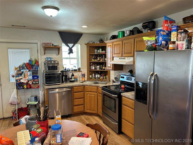 25044 S 145th E, Webbers Falls, OK 74470