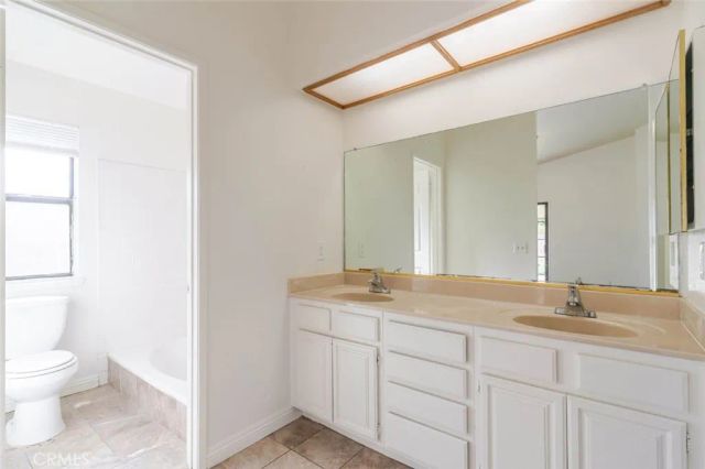 4906 Pacifica Avenue, Palmdale, CA 93552