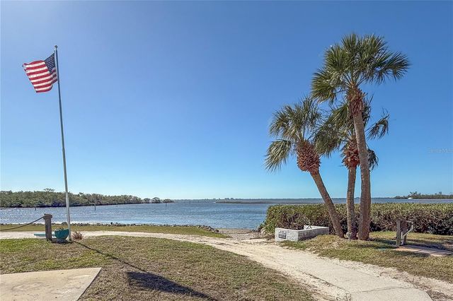 6609 NEW JERSEY STREET, Bradenton, FL 34207