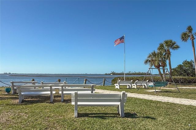6609 NEW JERSEY STREET, Bradenton, FL 34207