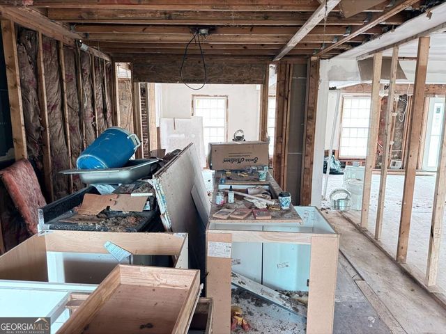 1480 Pineview Lane NW, Conyers, GA 30012