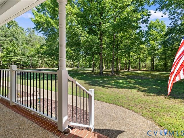 9740 Beaver Bridge Rd, Chesterfield, VA 23838