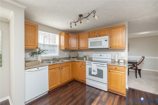 9509 Steamboat Dr, Glen Allen, VA 23060