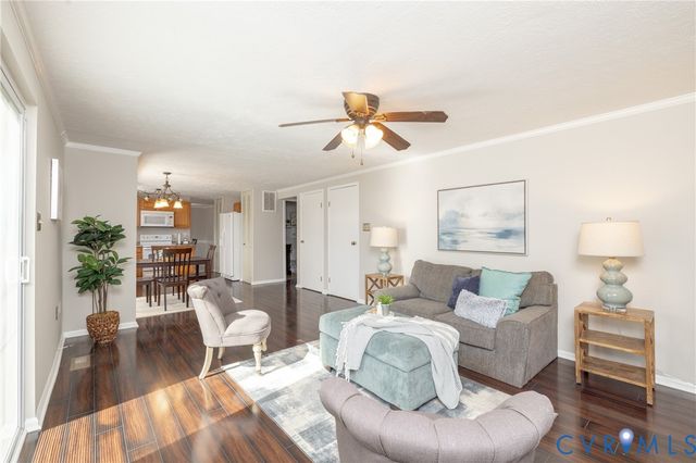 9509 Steamboat Dr, Glen Allen, VA 23060