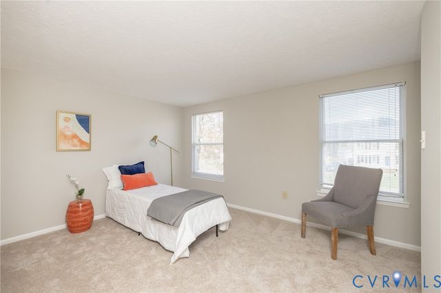 9509 Steamboat Dr, Glen Allen, VA 23060