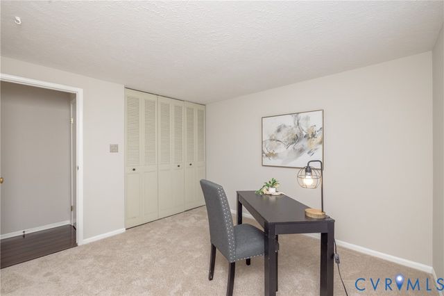 9509 Steamboat Dr, Glen Allen, VA 23060