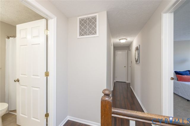 9509 Steamboat Dr, Glen Allen, VA 23060