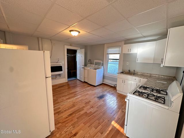 129 Main Street 3, Cohoes, NY 12047