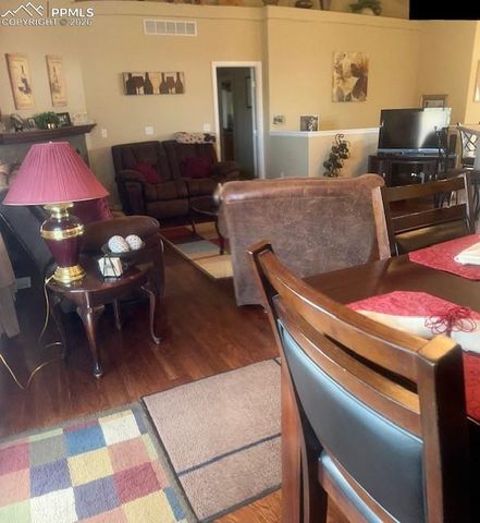 777 Woodleaf Drive, Pueblo, CO 81007