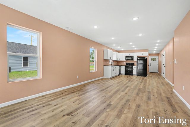 723 N Burgess Street, Greenville City, MI 48838