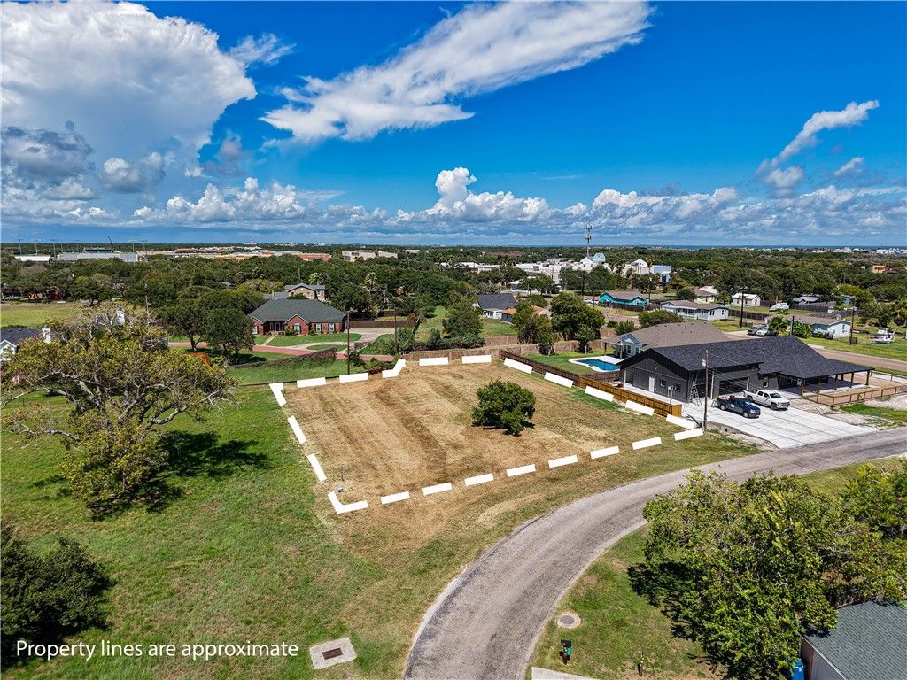 1502 / 1506 Cherry St, Rockport, TX 78382 — photo 3