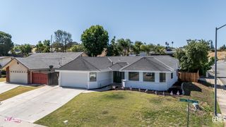 5801 Cedar Falls Drive, Bakersfield, CA 93306