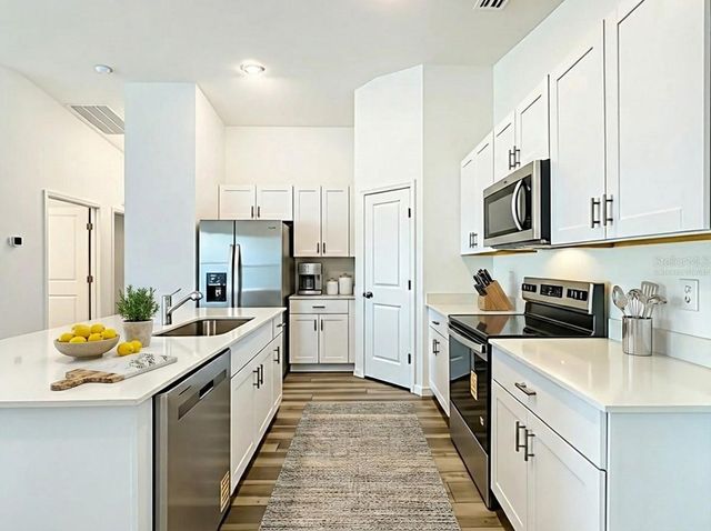 4711 ROLLING LAKE LANE, Davenport, FL 33837