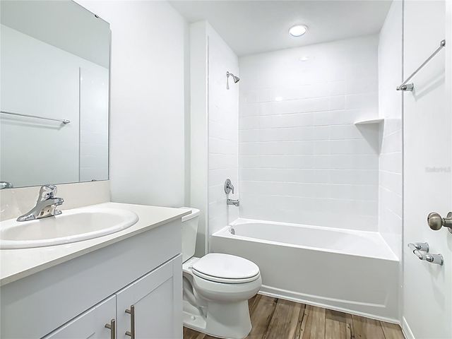 4711 ROLLING LAKE LANE, Davenport, FL 33837