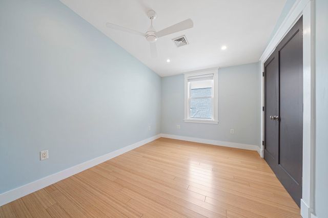 23 Cheverus Rd 3, Boston, MA 02124