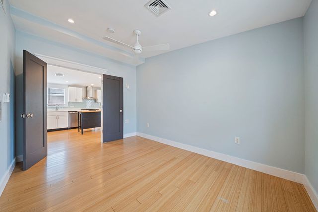 23 Cheverus Rd 3, Boston, MA 02124