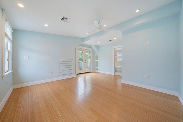 23 Cheverus Rd 3, Boston, MA 02124