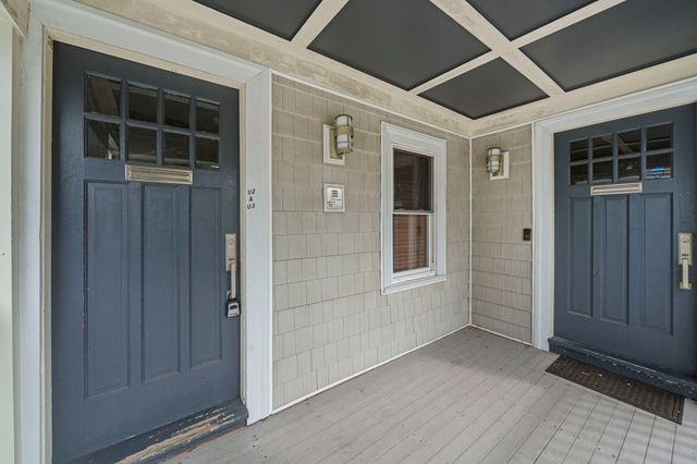 23 Cheverus Rd 3, Boston, MA 02124