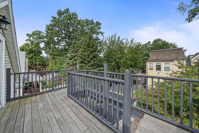 23 Cheverus Rd 3, Boston, MA 02124