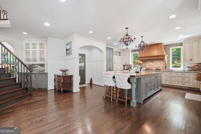 630 Danas Ridge Drive, Roswell, GA 30075