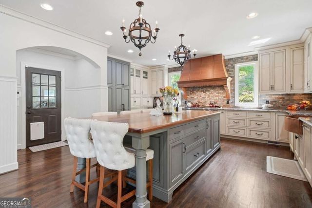 630 Danas Ridge Drive, Roswell, GA 30075