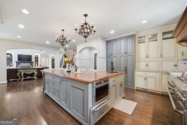 630 Danas Ridge Drive, Roswell, GA 30075