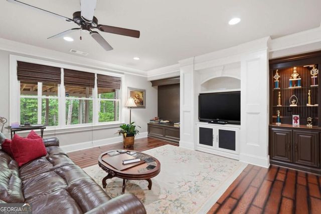 630 Danas Ridge Drive, Roswell, GA 30075